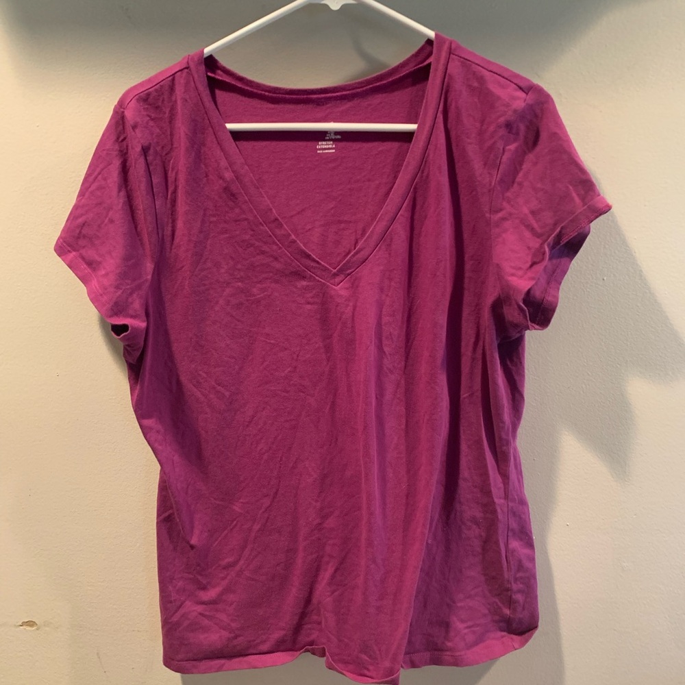 Gap T-Shirt Extra-Large Plum